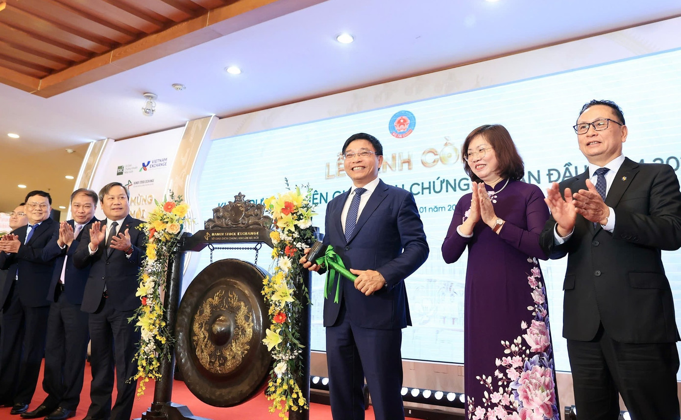 Chứng khoán nâng hạng, trăn trở 'nâng chất' thị trường- Ảnh 3.