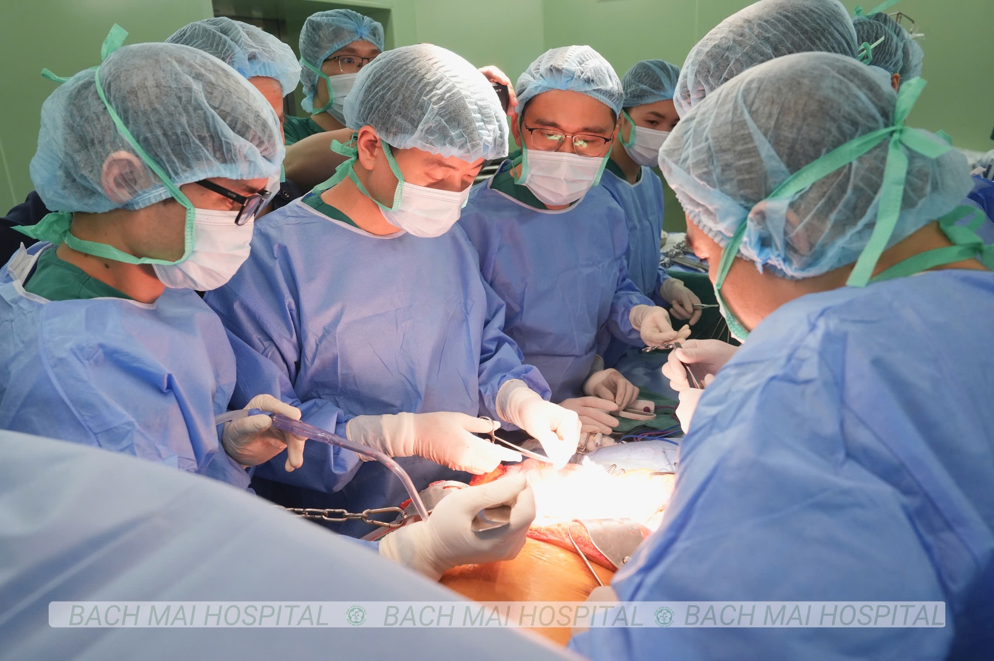 Nam sinh từng được tuyên dương người tốt việc tốt: Hiến tạng, hồi sinh 8 cuộc đời và câu chuyện xúc động phía sau- Ảnh 2.