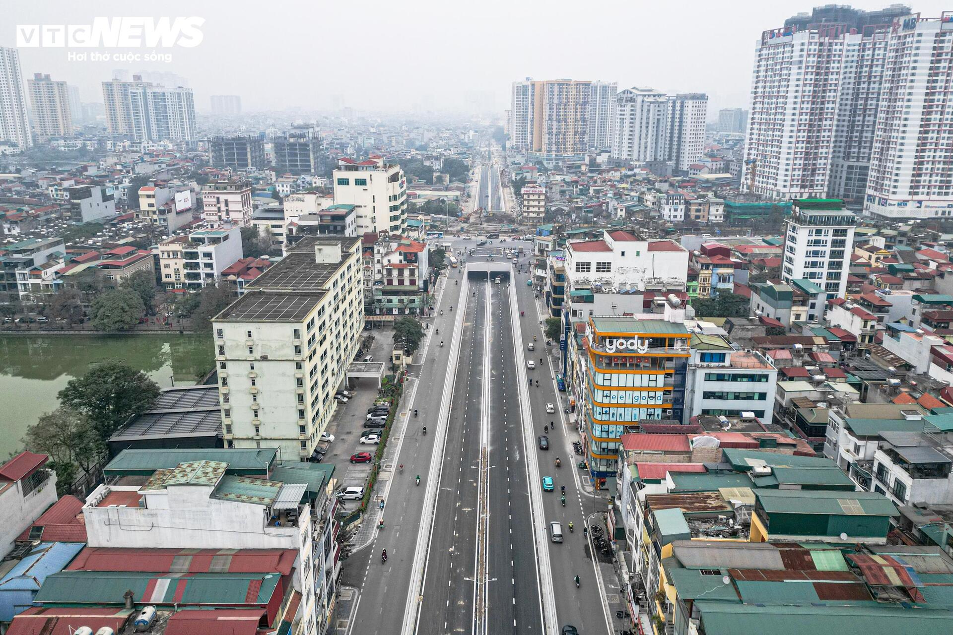 Cận cảnh 5 hầm chui lớn giảm ùn tắc giao thông tại Hà Nội- Ảnh 1.