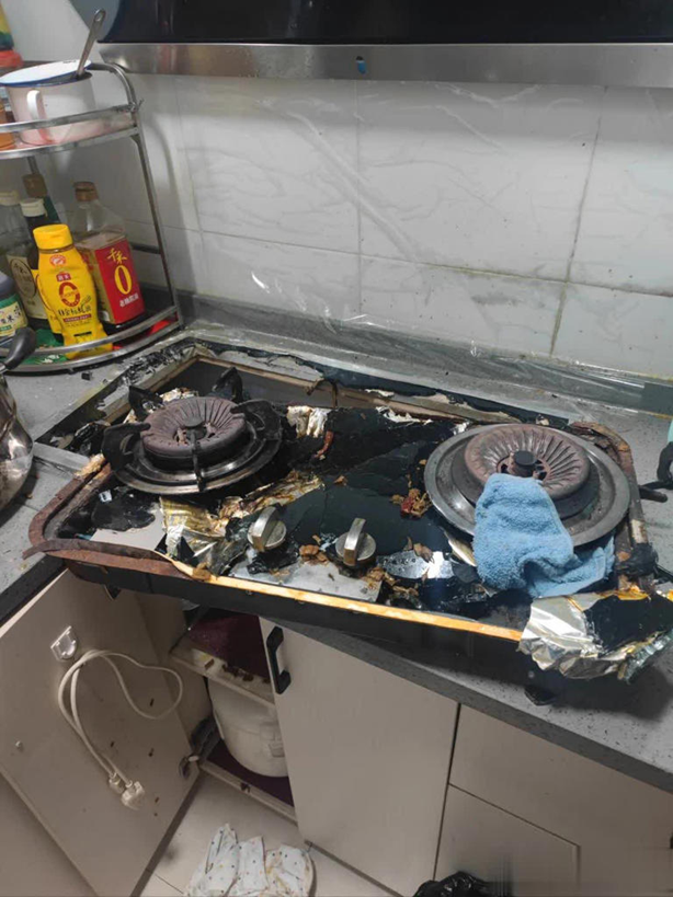 Nấu ăn đừng làm 3 việc này bên cạnh, coi chừng “nổ tung” cả gian bếp- Ảnh 3.