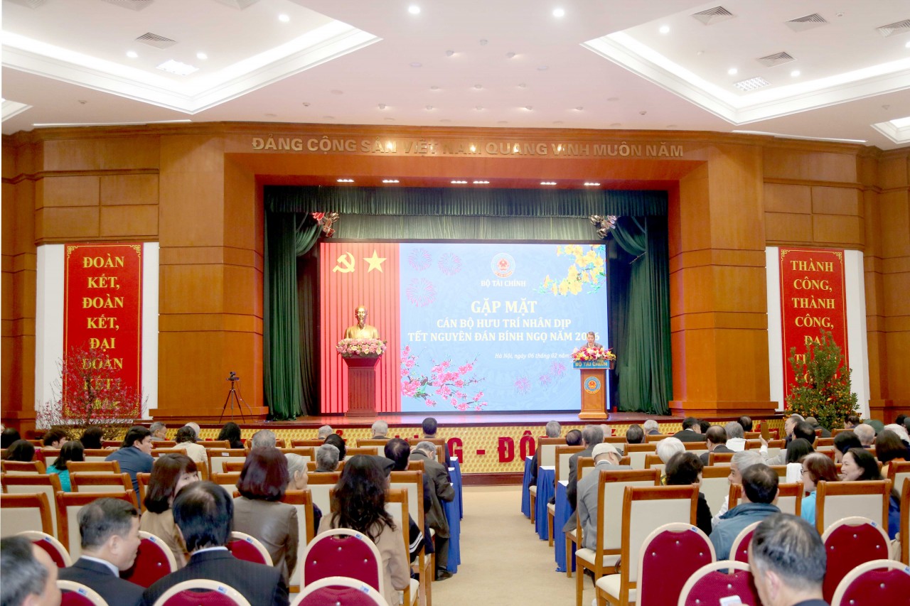 Bộ Tài chính gặp mặt, tri ân cán bộ hưu trí nhân dịp Xuân Bính Ngọ 2026