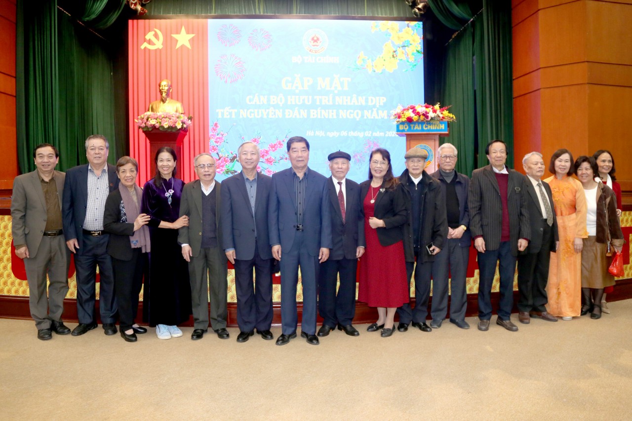 Bộ Tài chính gặp mặt, tri ân cán bộ hưu trí nhân dịp Xuân Bính Ngọ 2026