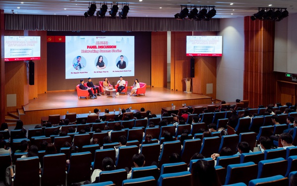 Ngày càng nhiều sinh viên Việt Nam muốn học nhanh, đi làm ngay- Ảnh 1. Ngày càng nhiều sinh viên Việt Nam muốn học nhanh, đi làm ngay- Ảnh 1.