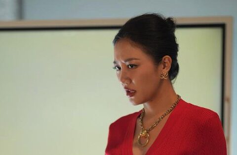 Tranh cãi cát-xê dàn diễn viên Thỏ Ơi!!