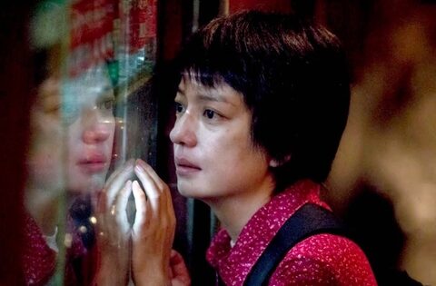 Nữ diễn viên phim giờ vàng bị cấm sóng vô thời hạn