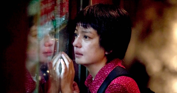 Nữ diễn viên phim giờ vàng bị cấm sóng vô thời hạn