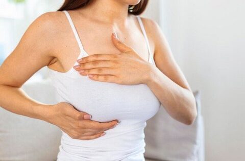 Ung thư vú có di truyền không? Các yếu tố nguy cơ ung thư vú cần biết để bảo vệ chính mình