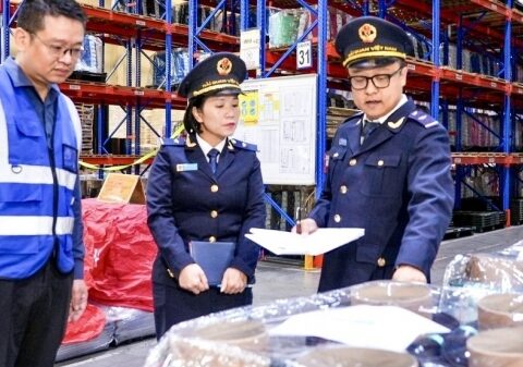 Cần làm rõ phạm vi miễn thủ tục hải quan với hàng cung cấp cho doanh nghiệp chế xuất