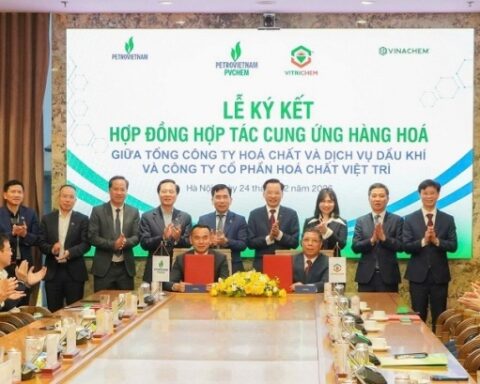 Vitrichem – PVChem cung ứng hóa chất cơ bản cho dự án Nhà máy Lọc hóa dầu Nghi Sơn