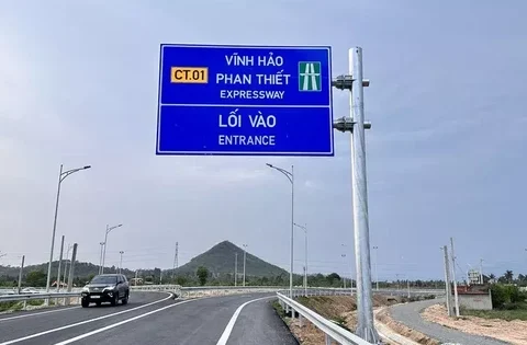 Từ ngày 2-3, thu phí 5 tuyến đường cao tốc Bắc – Nam phía Đông