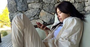 Minh Tú cập nhật diễn biến mới nhất vụ mắc kẹt ở Oman