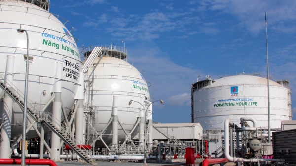 Ba nhóm ngành cổ phiếu “ngược dòng” trước biến động tại Trung Đông