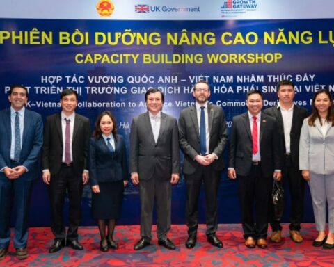 Vương quốc Anh hỗ trợ Việt Nam phát triển thị trường hàng hóa và phái sinh theo chuẩn mực quốc tế