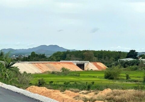 Giải ngân vốn đầu tư công thấp, Quảng Ngãi tập trung tháo gỡ “nút thắt”