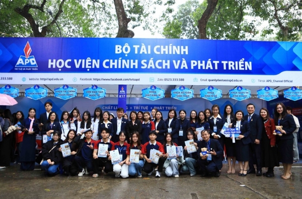 Học viện Chính sách và Phát triển đồng hành cùng học sinh tại Ngày hội Tư vấn tuyển sinh – Hướng nghiệp 2026