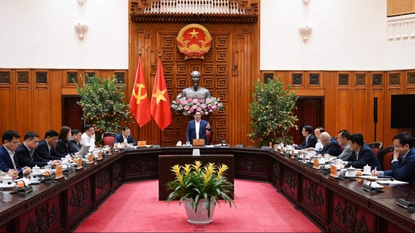 Thủ tướng yêu cầu sử dụng ngay Quỹ bình ổn giá xăng dầu, không để thiếu năng lượng