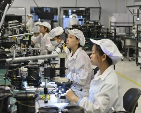 Dòng vốn FDI đầu năm thận trọng nhưng niềm tin dài hạn vẫn duy trì