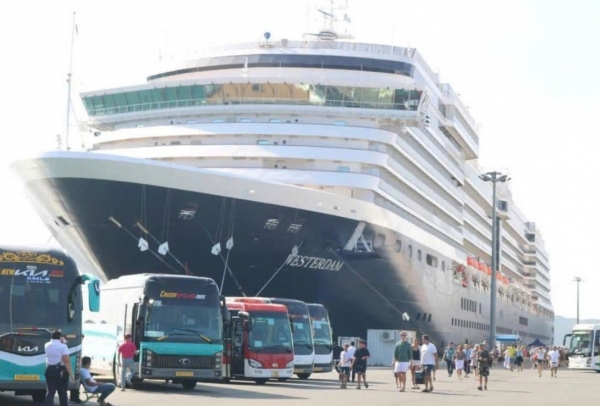 Điểm sáng du lịch miền Trung 2 tháng đầu năm 2026