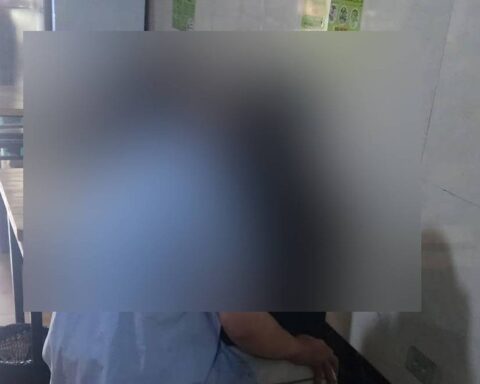 Hình ảnh phản cảm trong 1 quán tào phớ ở Hà Nội!