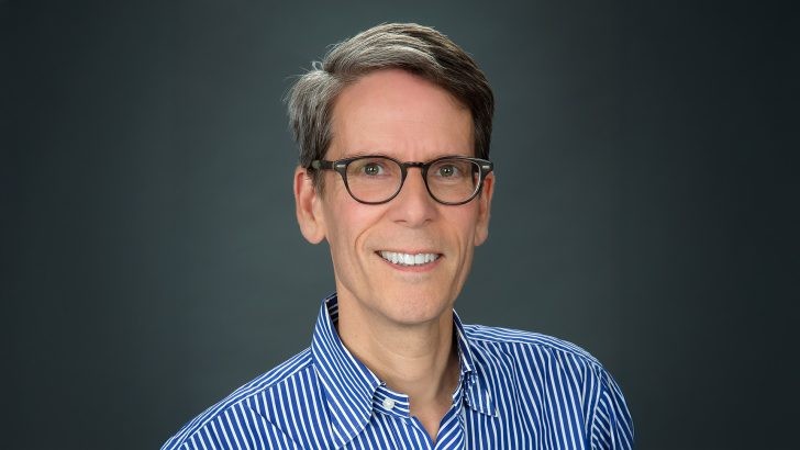 Chủ tịch Intel nghỉ hưu, mở đường cho chiến lược sản xuất chip mới- Ảnh 1.