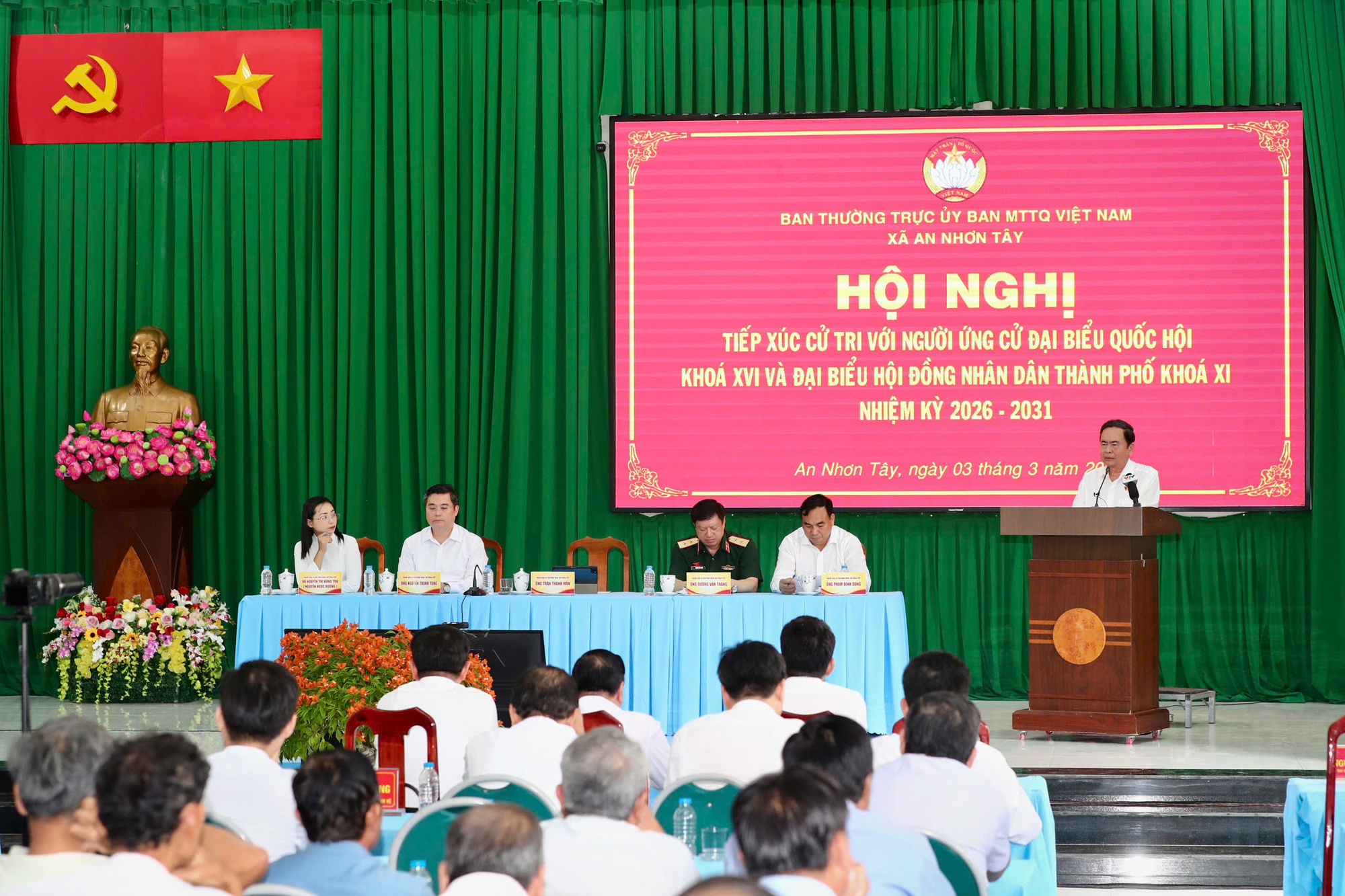 Tiếp xúc cử tri - Ảnh 2.