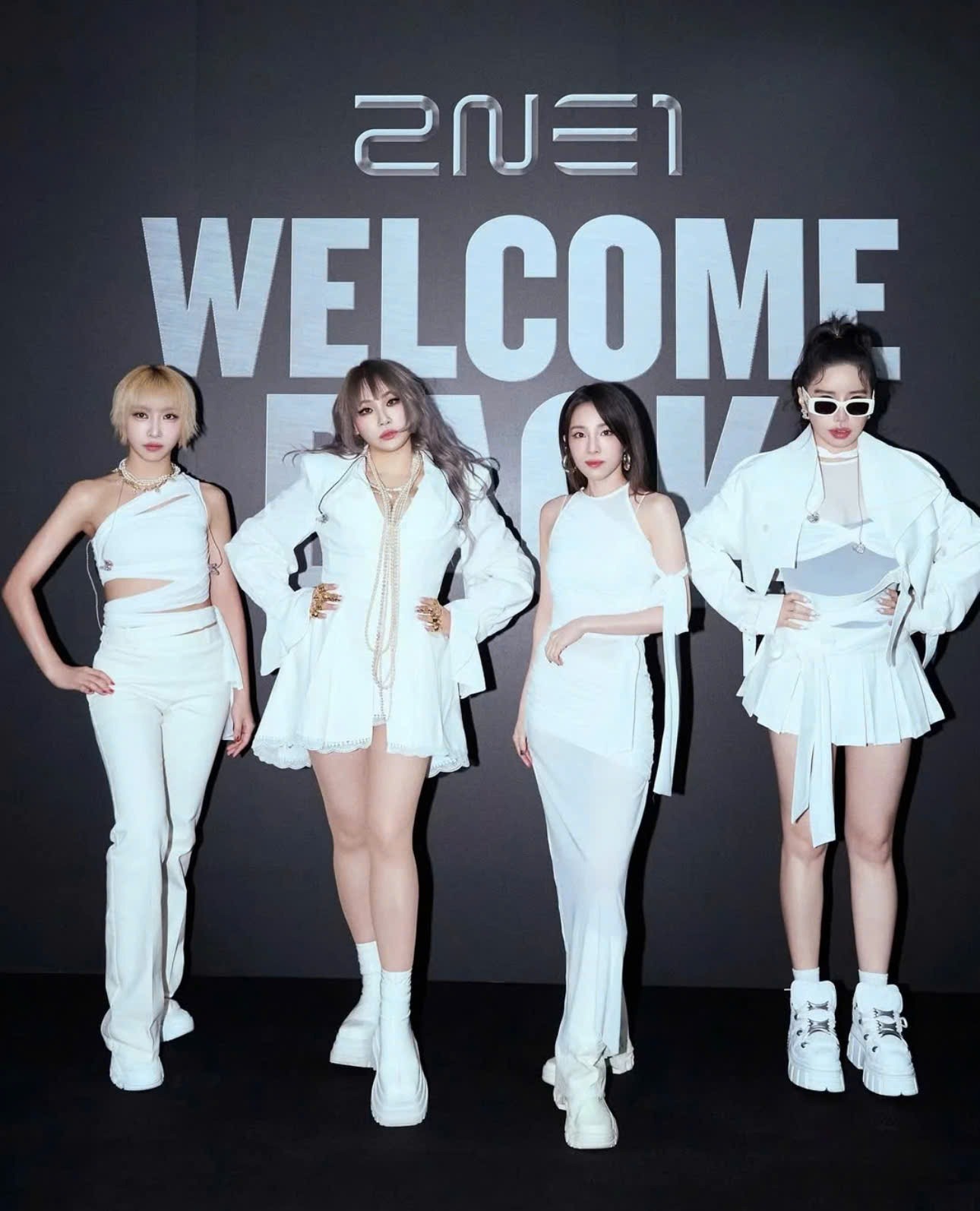 Chấn động: Park Bom viết thư tay tố cáo đồng đội dùng chất cấm, ra tối hậu thư cực căng cho CL - Yang Hyun Suk- Ảnh 3. Chấn động: Park Bom viết thư tay tố cáo đồng đội dùng chất cấm, ra tối hậu thư cực căng cho CL - Yang Hyun Suk- Ảnh 3.