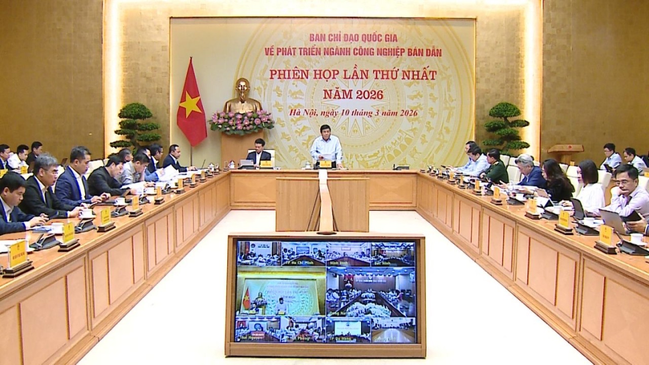 Hoàn thiện, triển khai hiệu quả chính sách ưu đãi với lĩnh vực bán dẫn Hoàn thiện, triển khai hiệu quả chính sách ưu đãi với lĩnh vực bán dẫn