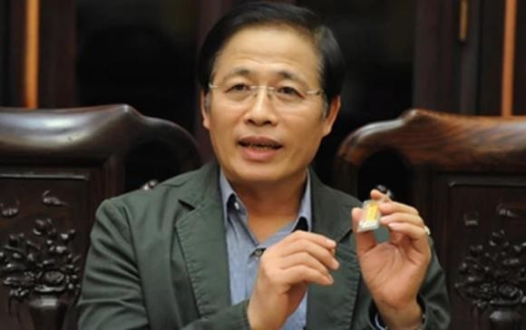 Chân dung ông chủ đứng sau 