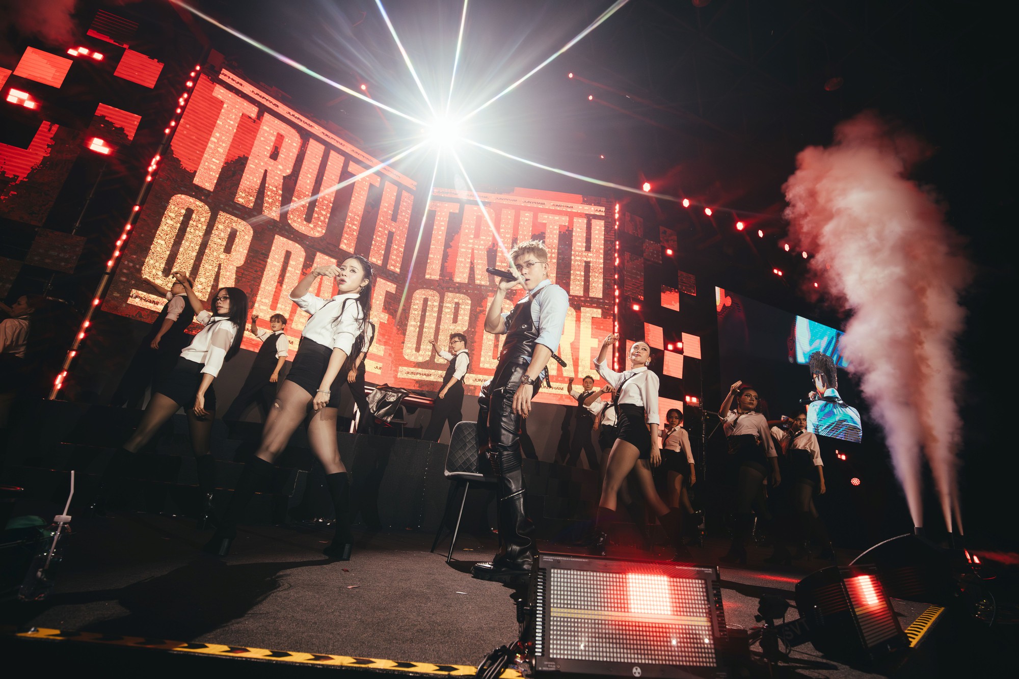 Jun Phạm: Thừa nhận 