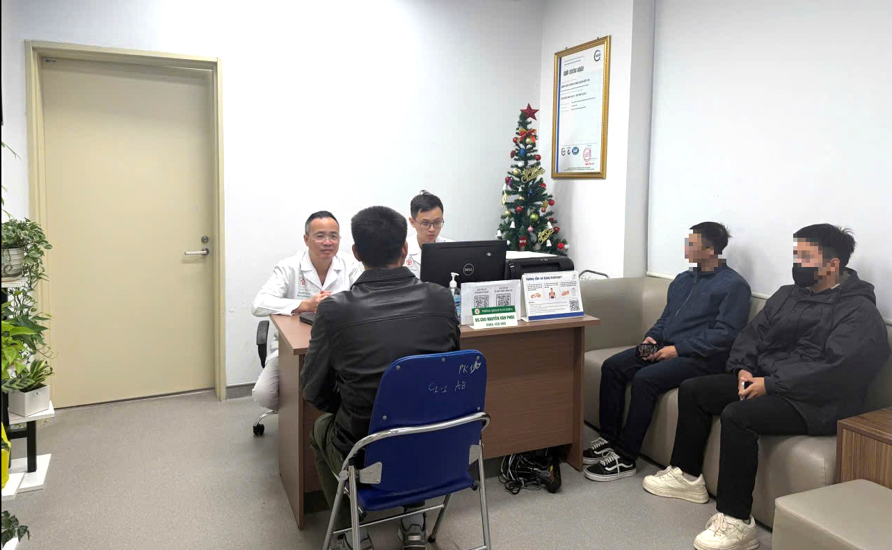 Tinh dịch có lẫn máu: 5 sự thật bạn cần biết- Ảnh 1.