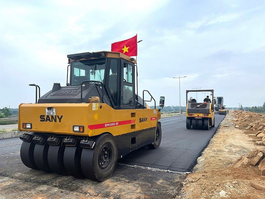 Đà Nẵng mở “chiến dịch 129 ngày, đêm”, thúc tiến độ dự án ven biển hơn 2.056 tỷ