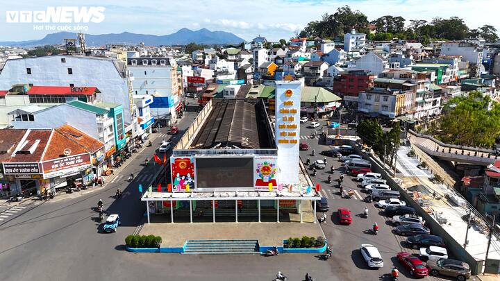 Cận cảnh biệt thự, khu nhà đất 'vàng' bỏ hoang, lãng phí ở Ðà Lạt- Ảnh 7.