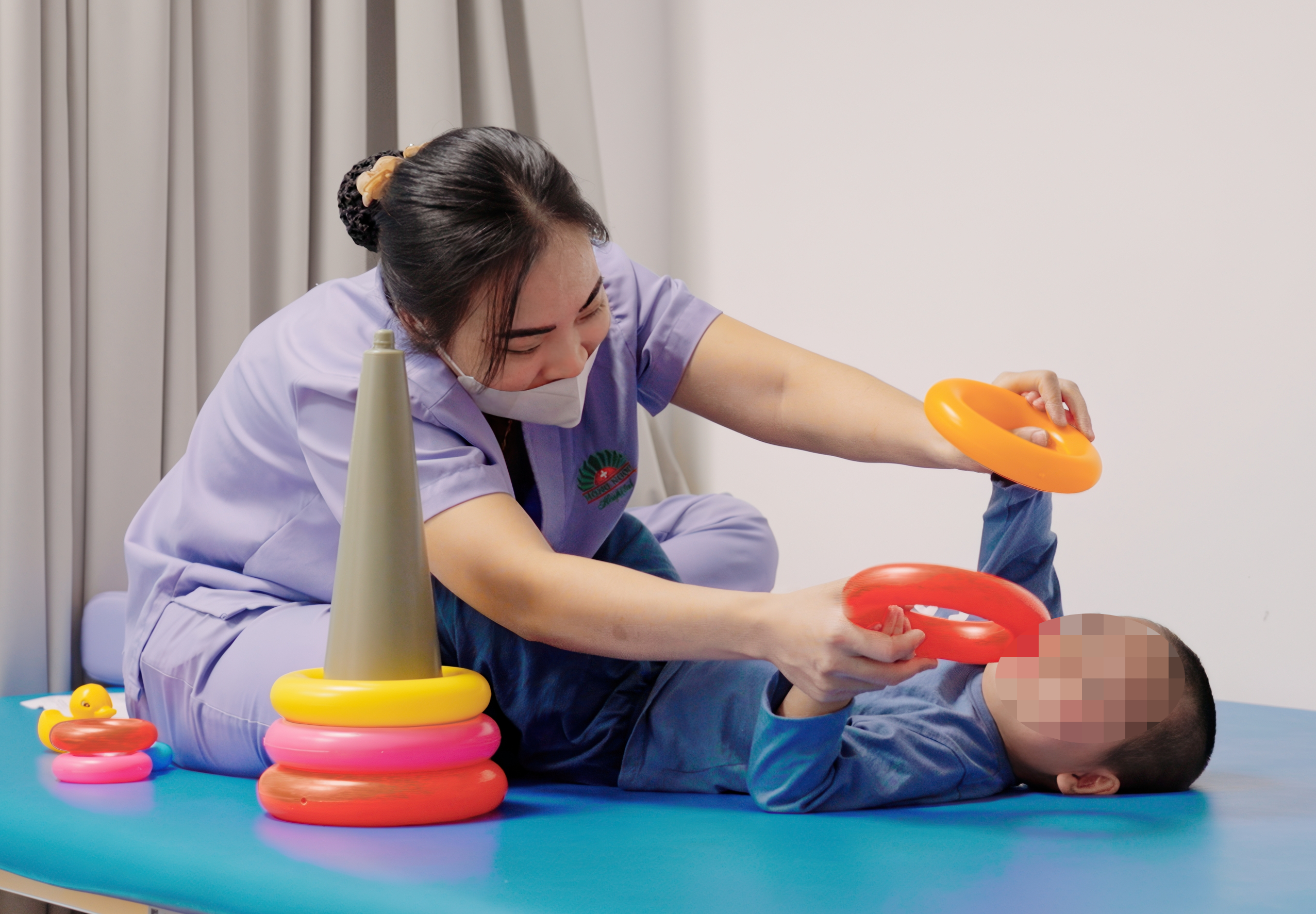 Em bé sống thực vật 