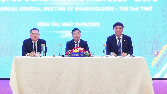 Gia đình Chủ tịch Hodeco bị bán giải chấp hàng triệu cổ phiếu HDC - Ảnh 1.