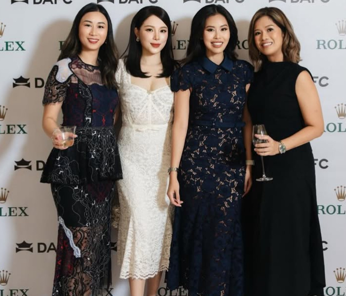 Bức ảnh Tiên Nguyễn đăng làm lộ bí mật Linh Rin - Phillip Nguyễn đang giấu kín?- Ảnh 2.