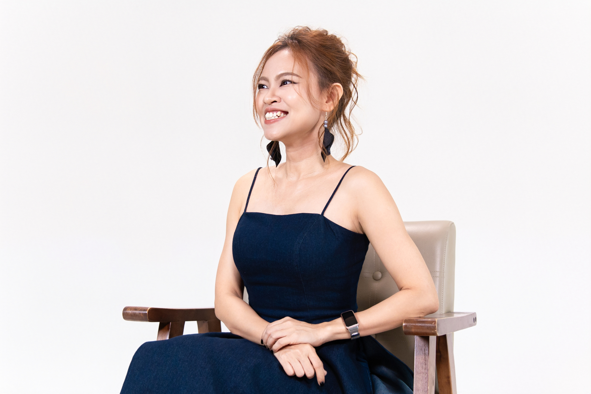 VIDEO: Chị gái hơn 30 tuổi, đi thuê căn hộ ở tầng 25, nấu cơm nhà và những điều “ngộ ra” về tiền- Ảnh 12.