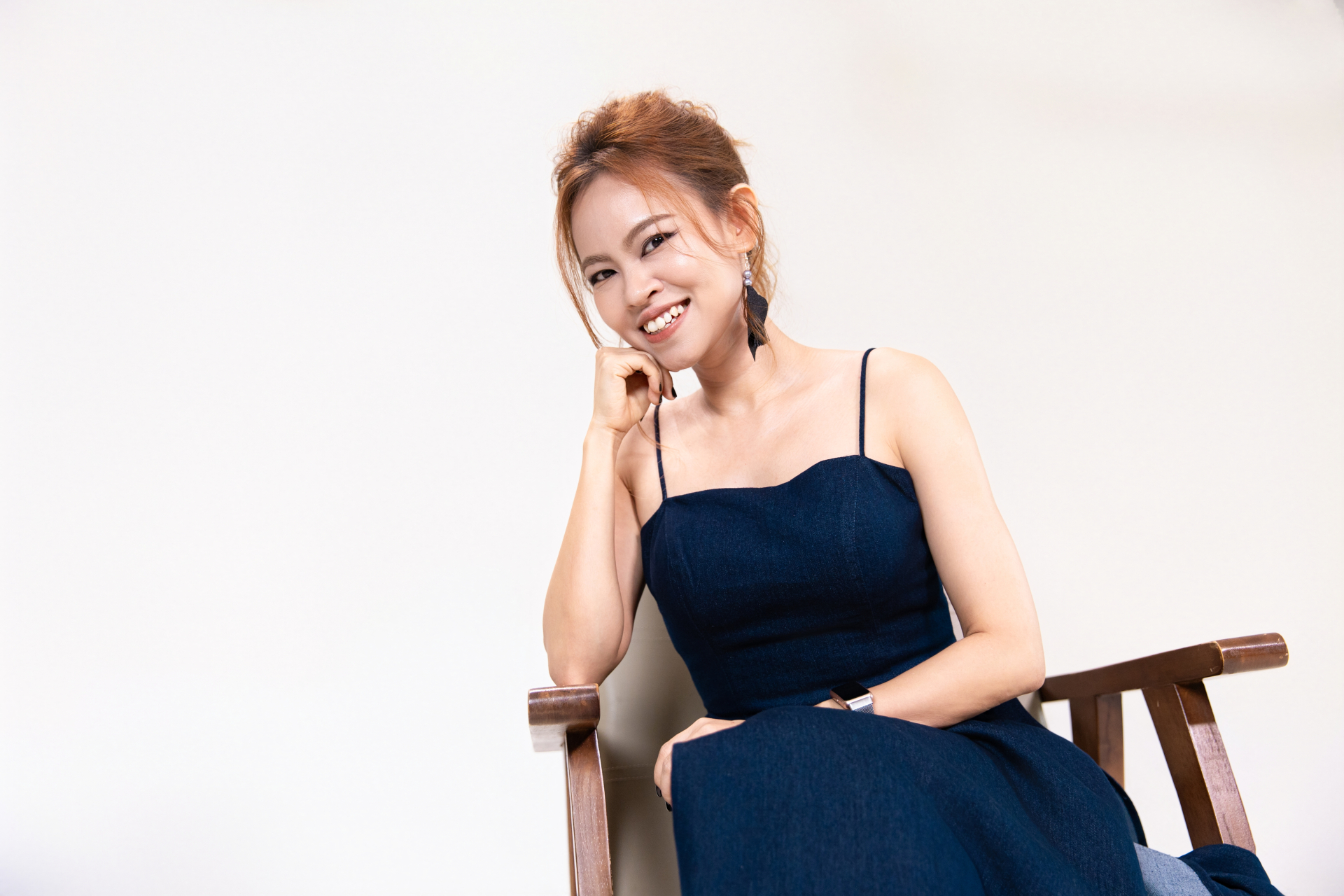 VIDEO: Chị gái hơn 30 tuổi, đi thuê căn hộ ở tầng 25, nấu cơm nhà và những điều “ngộ ra” về tiền- Ảnh 10.