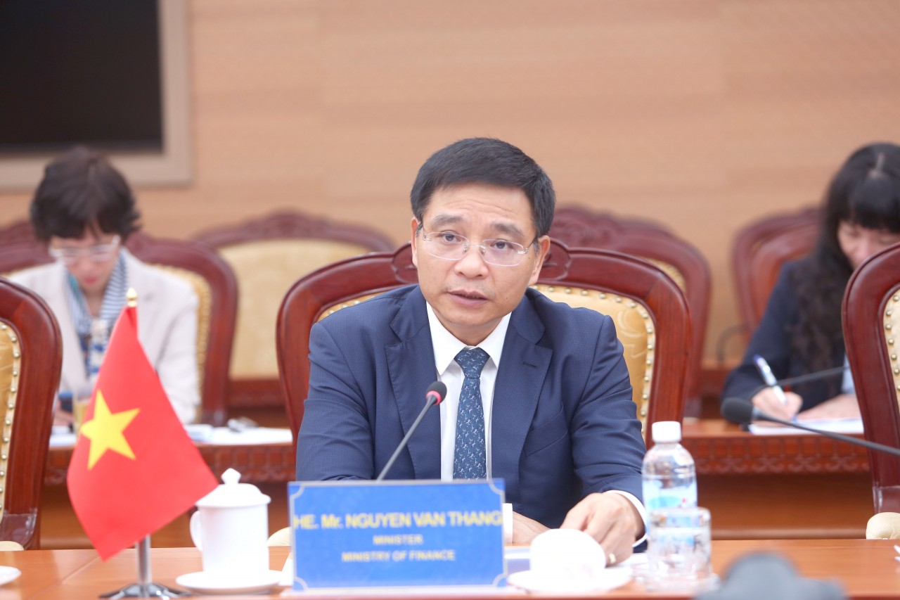 Bộ trưởng Nguyễn Văn Thắng tiếp Chủ tịch Moody’s Ratings Michael West