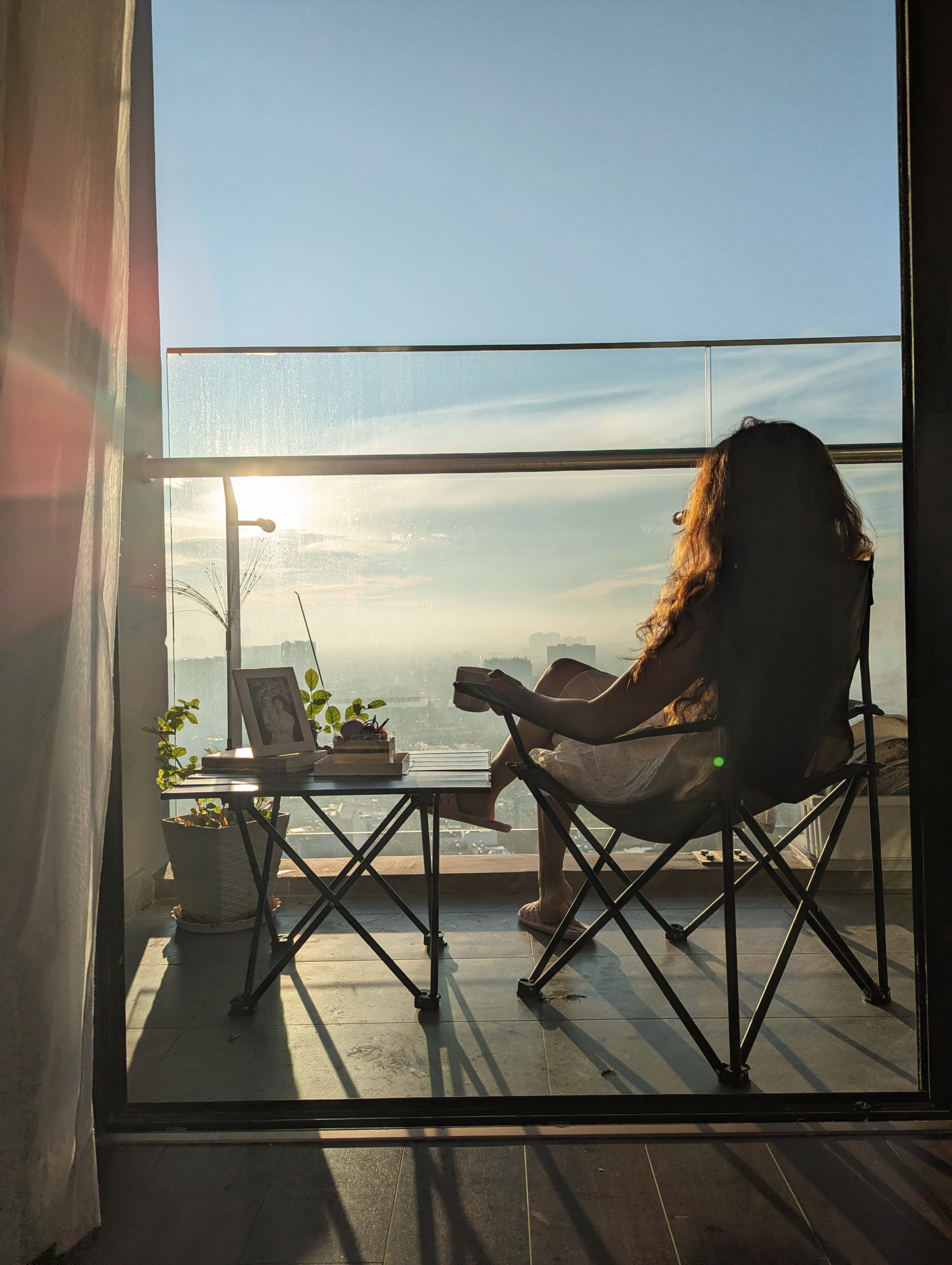 VIDEO: Chị gái hơn 30 tuổi, đi thuê căn hộ ở tầng 25, nấu cơm nhà và những điều “ngộ ra” về tiền- Ảnh 7.