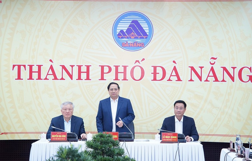 Thủ tướng yêu cầu nghiên cứu sản phẩm nổi trội cho Trung tâm tài chính quốc tế Đà Nẵng Thủ tướng yêu cầu nghiên cứu sản phẩm nổi trội cho Trung tâm tài chính quốc tế Đà Nẵng