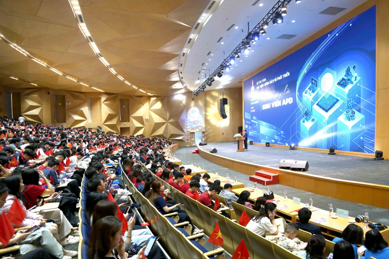 Một ngày là sinh viên Học viện Chính sách và phát triển năm 2026 Một ngày là sinh viên Học viện Chính sách và phát triển năm 2026