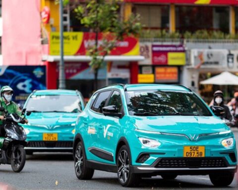 Vingroup bất ngờ gia hạn chương trình giảm giá xe ô tô, xe máy điện vào ngày cuối cùng