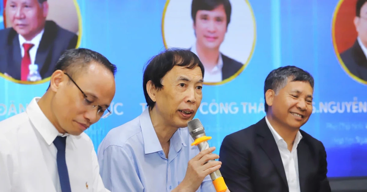 Đang có hàng chục tỷ USD nhàn rỗi trong dân