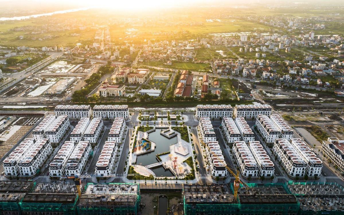 Lãi suất neo cao: Đâu là điểm đến cho dòng vốn bất động sản năm 2026?