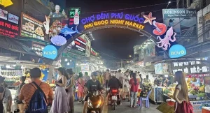 Chủ tịch đặc khu Phú Quốc: ‘Không có chuyện dẹp bỏ chợ đêm’