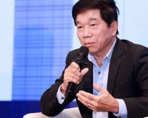 Doanh nghiệp xây dựng “tiến thoái lưỡng nan”