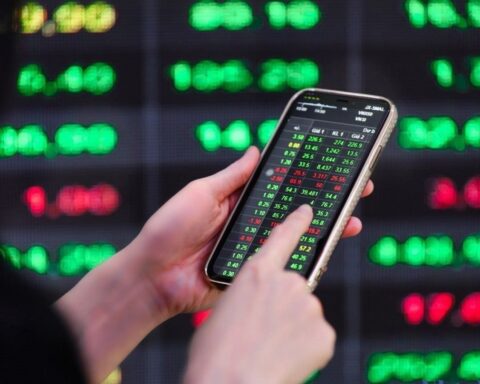 VN-Index 4 năm liên tiếp mất điểm trong tháng 4: Lịch sử lặp lại hay lần này sẽ khác?