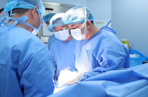 Điều trị rối loạn cương dương bằng lắp ‘công tắc’ nhân tạo
