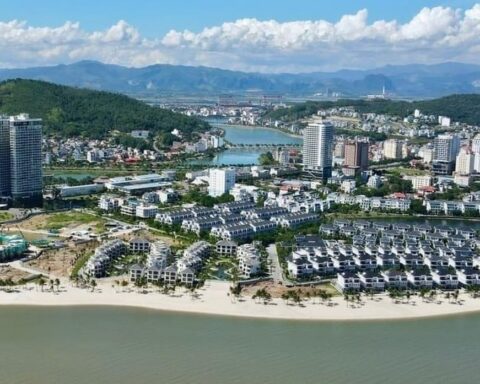 Một công ty bất động sản báo lãi tăng gấp 35 lần