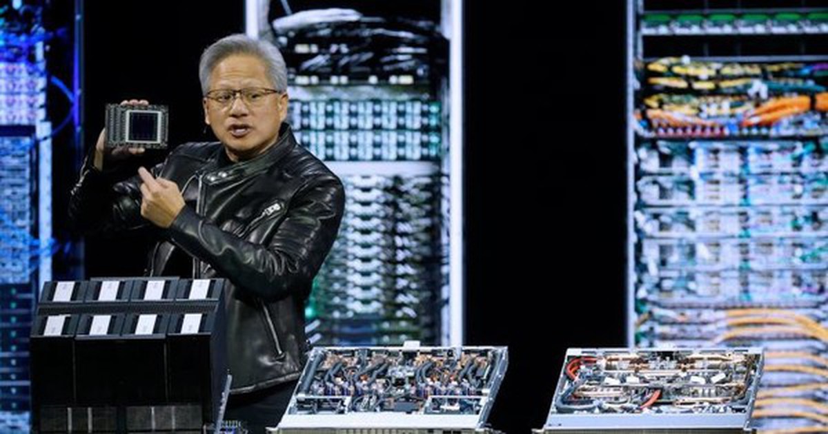 NVIDIA bỏ xa đối thủ 9 lần trong bài kiểm tra AI Jensen Huang gọi là “khắt khe nhất”, và lý do không phải chip Blackwell mới